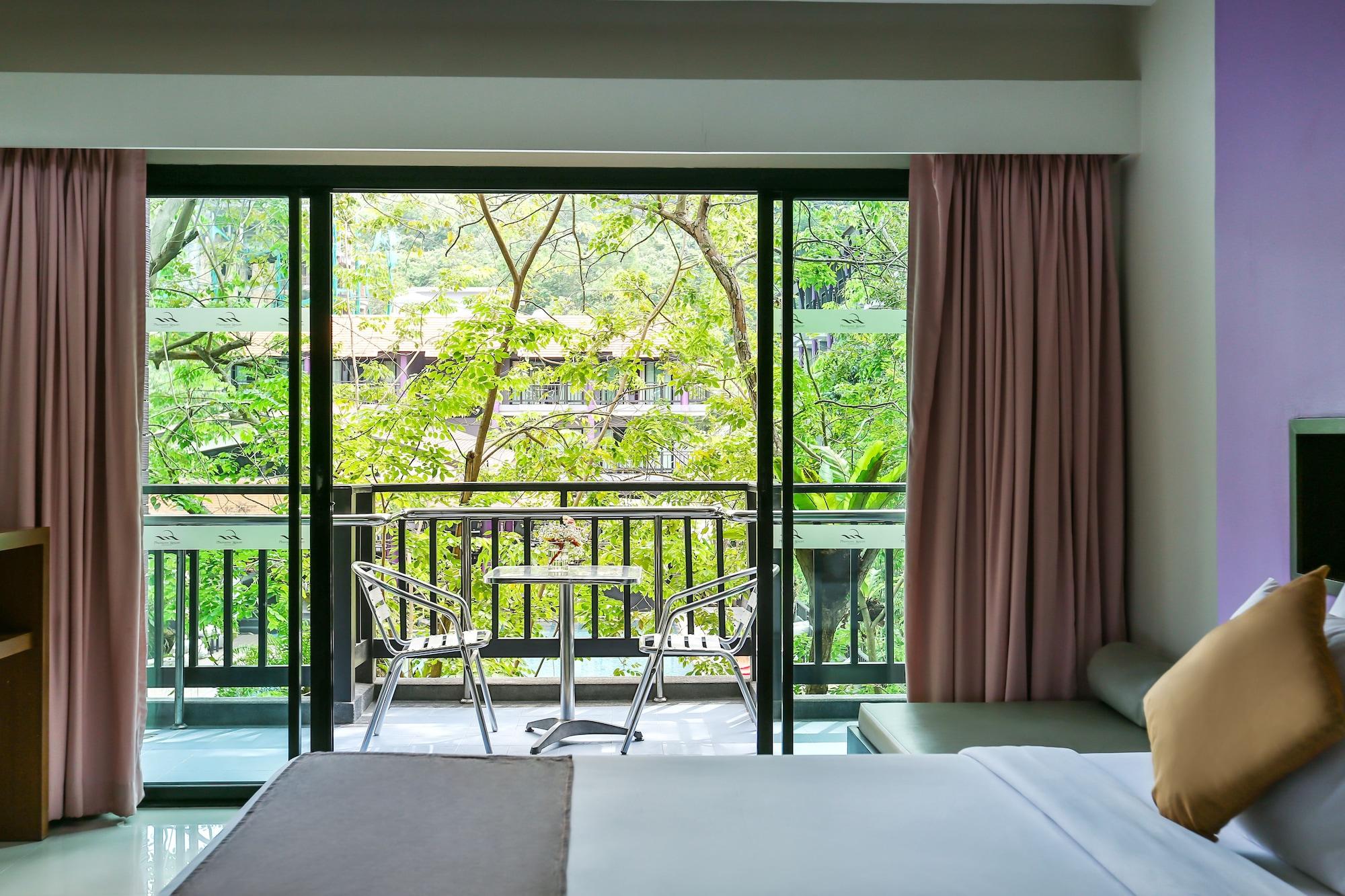 Phuvaree Semesteranläggning (resort) Patong