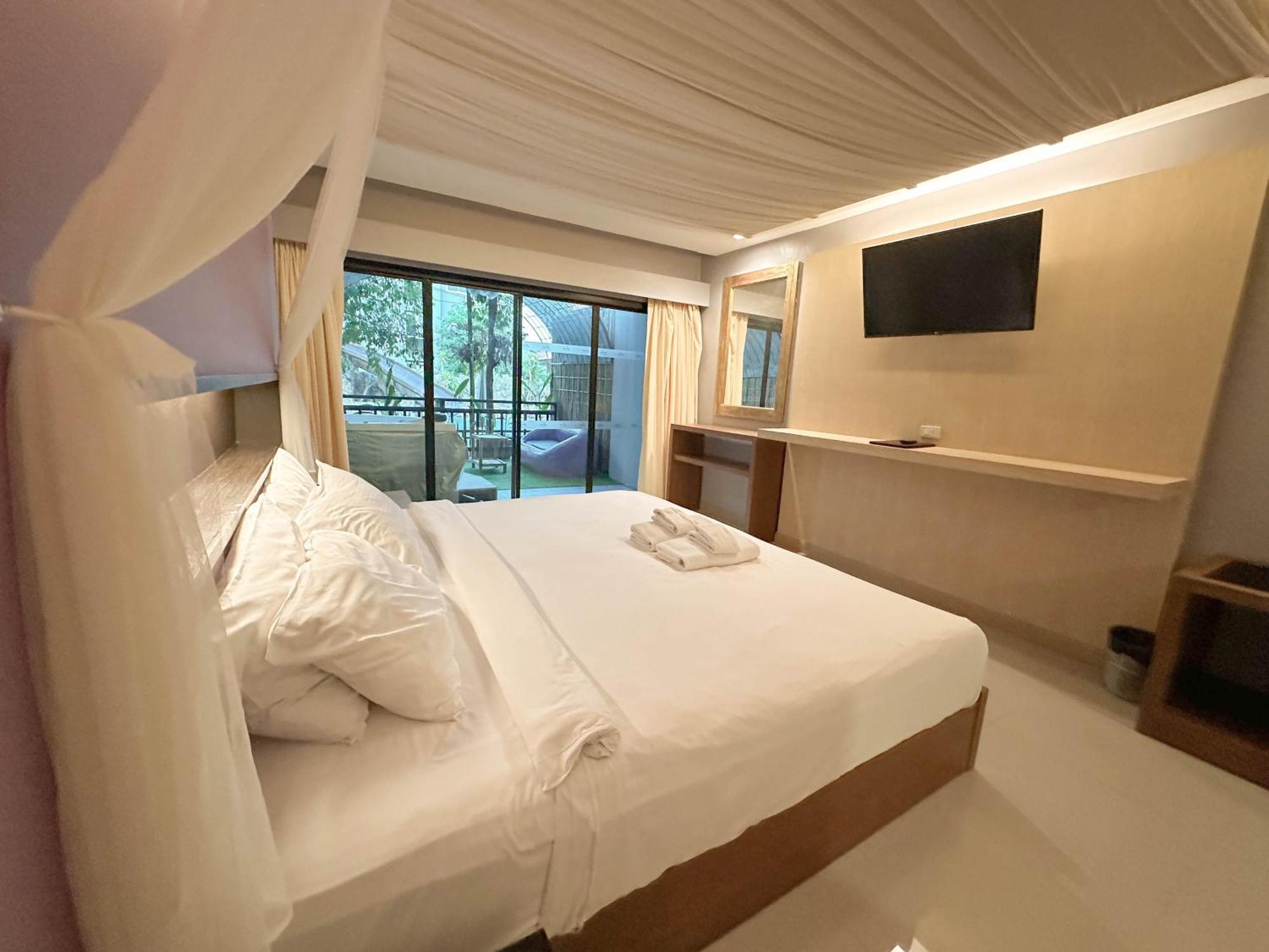 Phuvaree Semesteranläggning (resort) Patong