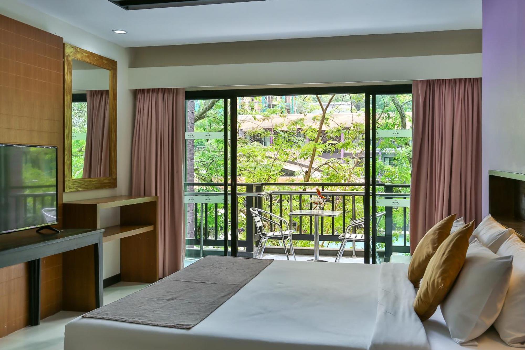 Phuvaree Semesteranläggning (resort) Patong