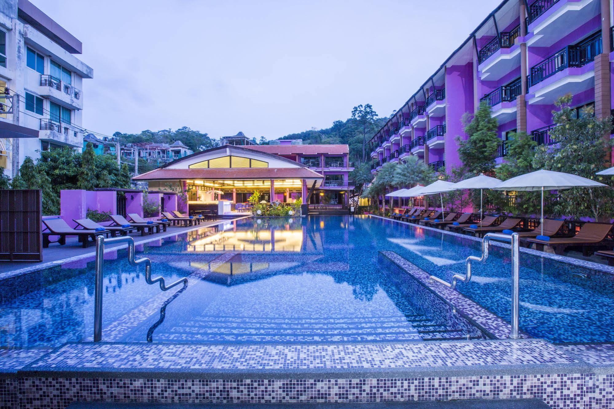 Phuvaree Semesteranläggning (resort) Patong